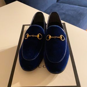 NWT Gucci Velvet Jordaan Loafers